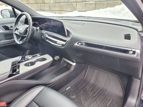 Used 2024 Cadillac Lyriq Tech w/ Driver Assist Package image 35