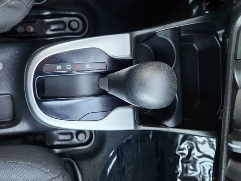 Used 2015 Honda Fit EX image 16