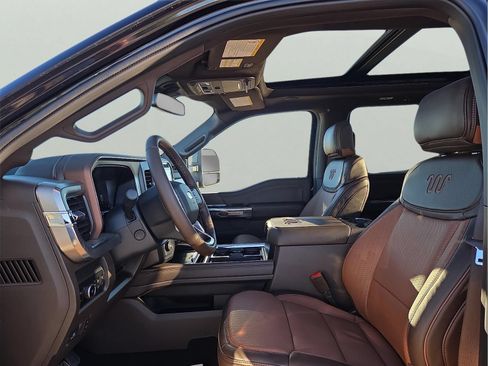New 2026 Ford F250 King Ranch w/ FX4 Off-Road Package AWD/4WD image 14