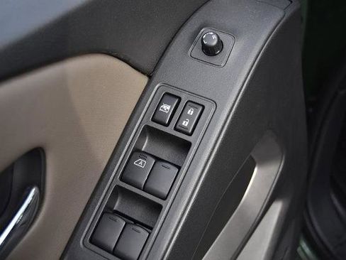 Certified 2024 Nissan Frontier SV w/ Technology Package image 10