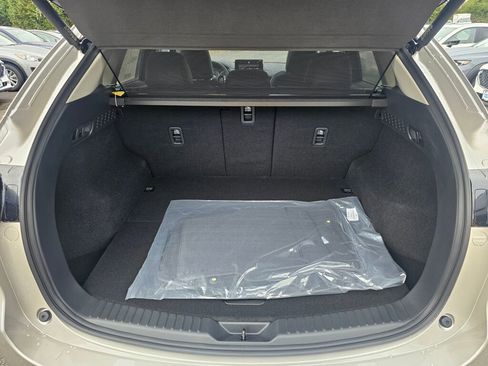 New 2025 MAZDA CX-5 AWD 2.5 S w/ Preferred Package image 24