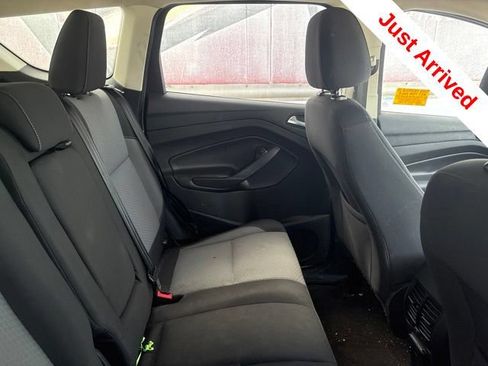 Used 2017 Ford Escape SE w/ Equipment Group 201A AWD/4WD image 13