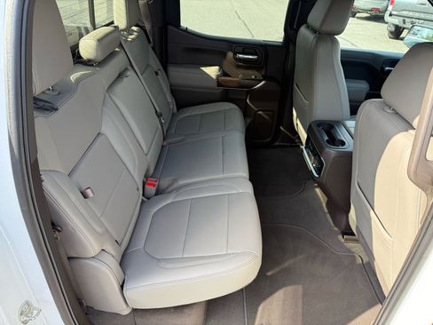 Used 2019 GMC Sierra 1500 SLT w/ SLT Premium Package image 18