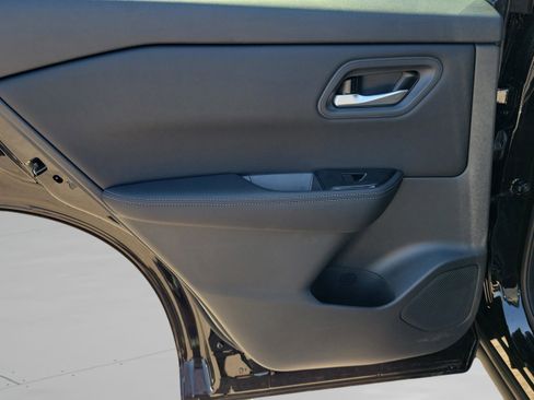 New 2026 Nissan Rogue SV w/ Cold Weather Package image 8