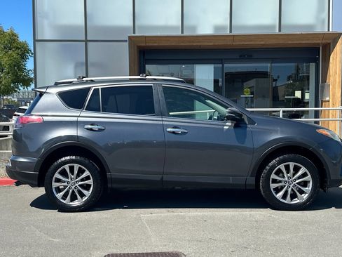 Used 2016 Toyota RAV4 Limited w/ Cargo Management Package AWD/4WD image 8