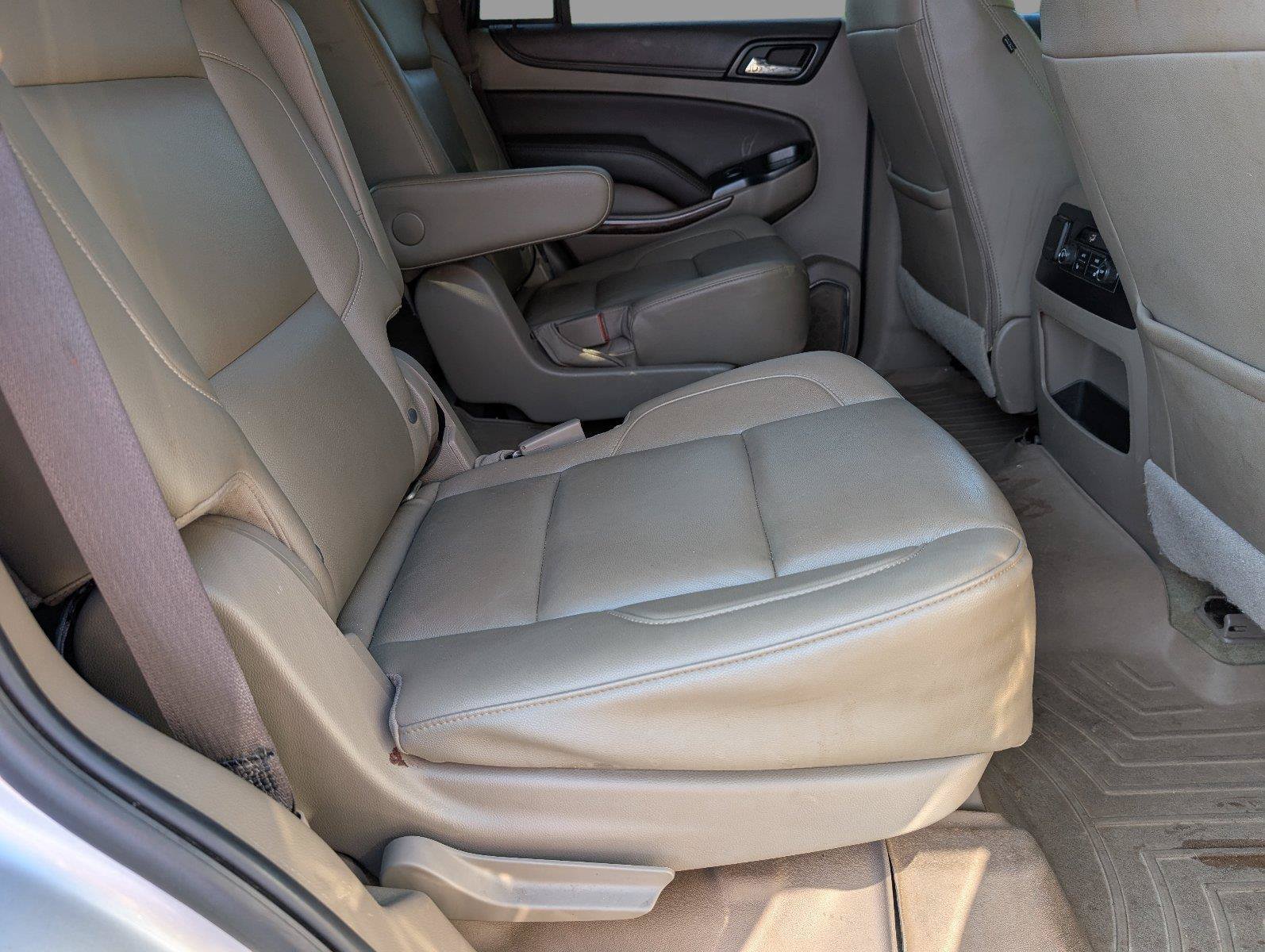 Used 2017 Chevrolet Tahoe LT w/ Luxury Package RWD image 40