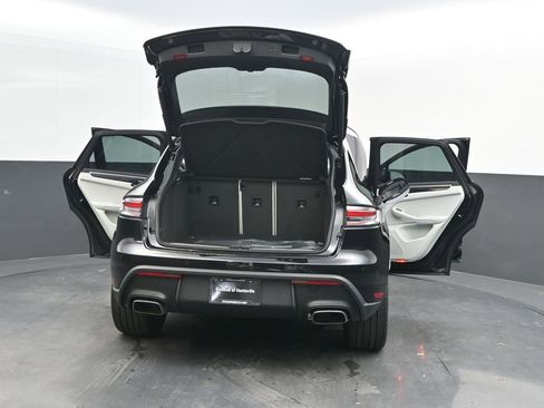 New 2026 Porsche Macan image 41