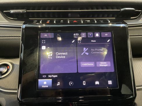 Used 2025 Jeep Grand Cherokee Laredo X image 23