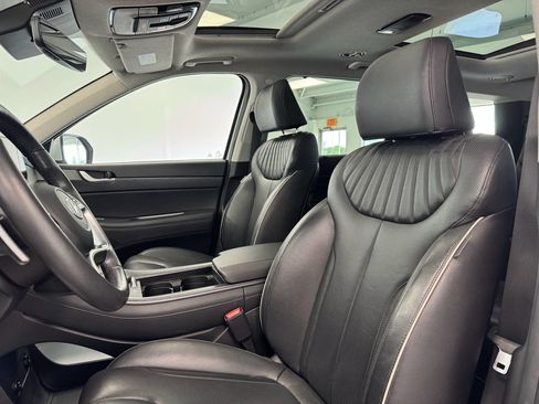 Used 2024 Hyundai Palisade Limited AWD/4WD image 15