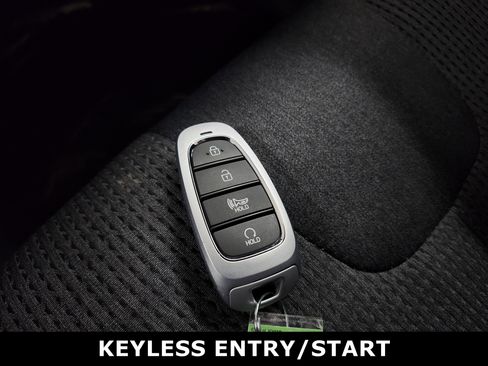 Certified 2022 Hyundai Santa Fe SEL image 15