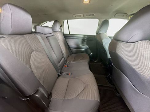 Certified 2022 Toyota Highlander LE image 27