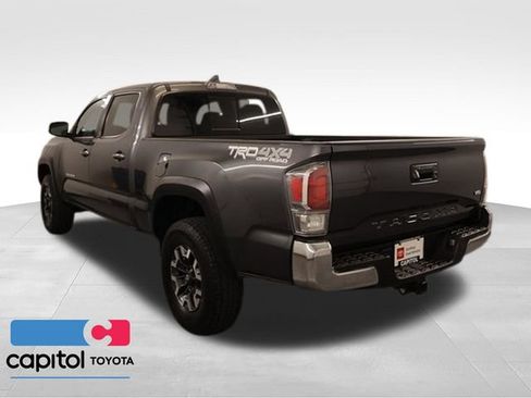 Certified 2021 Toyota Tacoma TRD Off-Road AWD/4WD image 4