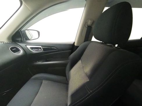 Used 2019 Nissan Pathfinder SV w/ SV Tech Package AWD/4WD image 29