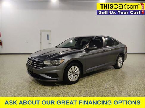 Used 2019 Volkswagen Jetta S w/ Driver Assistance Package FWD image 4