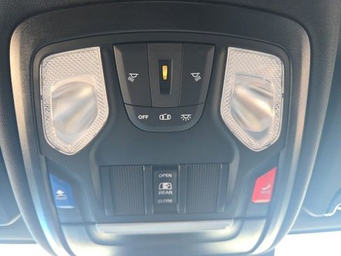 Used 2025 RAM 2500 Tradesman image 27