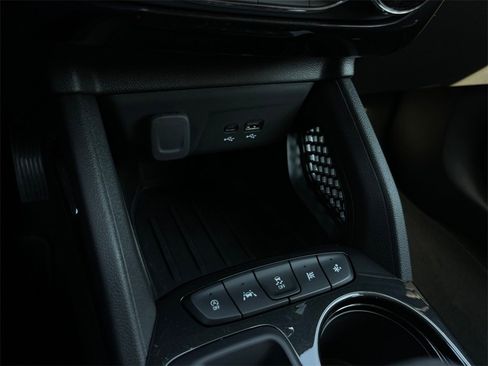 Used 2026 Chevrolet TrailBlazer LT w/ Driver Confidence Package image 17