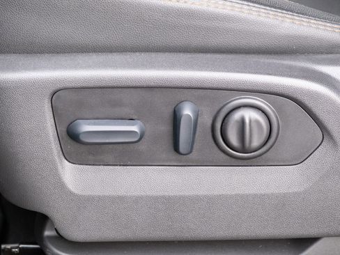 Used 2023 GMC Sierra 2500 AT4 w/ Gooseneck/5TH Wheel Package image 12