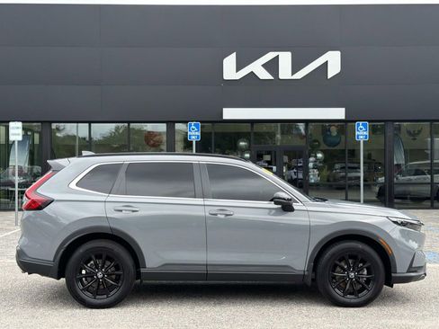 Used 2024 Honda CR-V Sport image 3