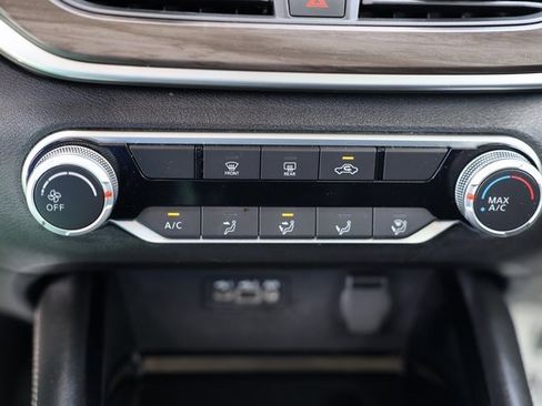 Used 2023 Nissan Altima 2.5 SV image 24