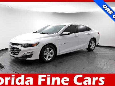 Used 2020 Chevrolet Malibu LS w/ Driver Confidence Package II FWD image 1