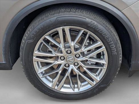 Certified 2023 Acura MDX SH-AWD w/ Advance Package image 21