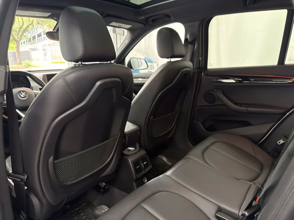 Used 2017 BMW X1 sDrive28i FWD image 23