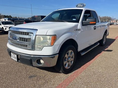 Used 2014 Ford F150 XLT w/ XLT Chrome Package image 3