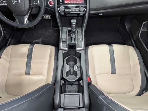 Used 2018 Honda Civic Sport Touring image 21