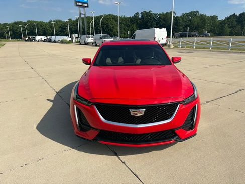 Used 2020 Cadillac CT5 Sport w/ Climate Package AWD/4WD image 9