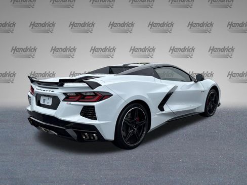 Used 2021 Chevrolet Corvette Stingray Preferred Conv w/ Z51 Performance Package RWD image 10