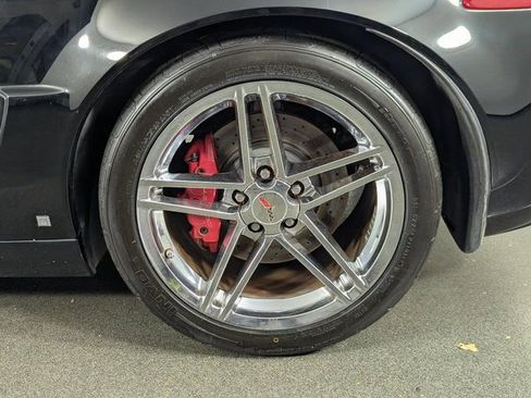 Used 2008 Chevrolet Corvette Z06 w/ Preferred Equipment Group image 12