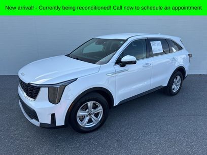 Used 2024 Kia Sorento LX