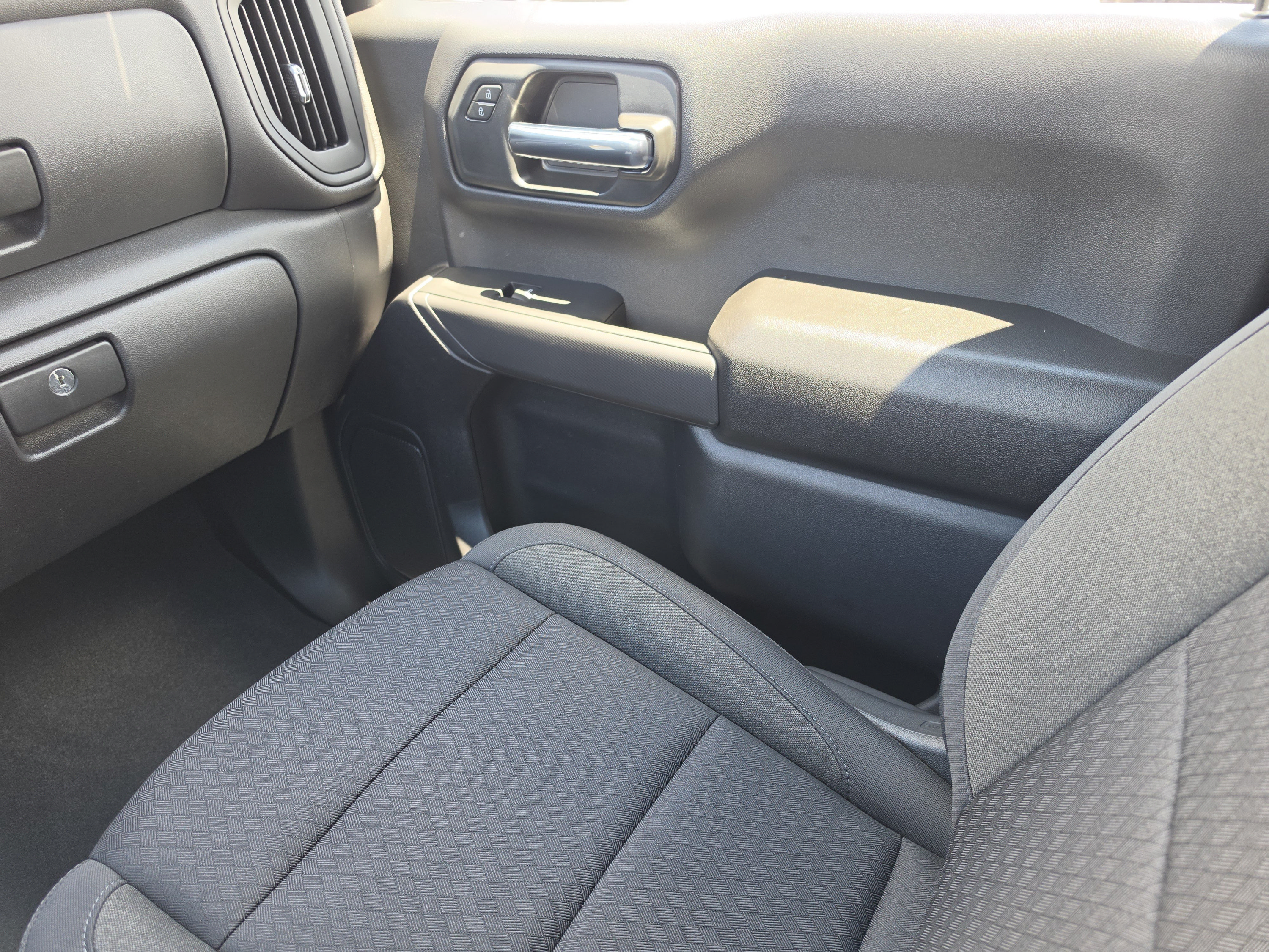New 2026 Chevrolet Silverado 1500 Custom RWD image 22