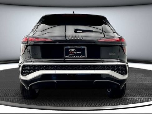 New 2026 Audi Q3 quattro 2.0T AWD/4WD image 4