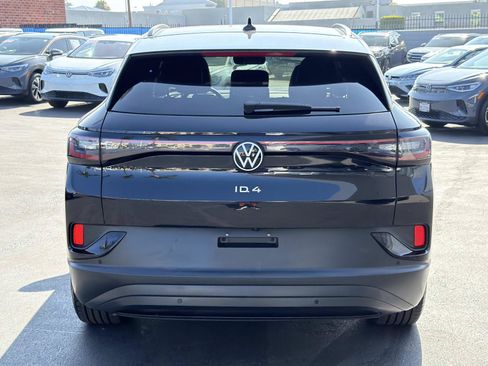 Certified 2023 Volkswagen ID.4 Pro RWD image 4