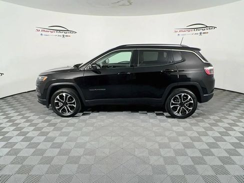 Used 2022 Jeep Compass Limited AWD/4WD image 5