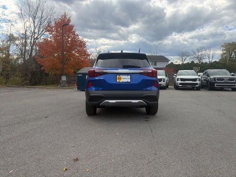 Certified 2023 Kia Seltos LX image 4