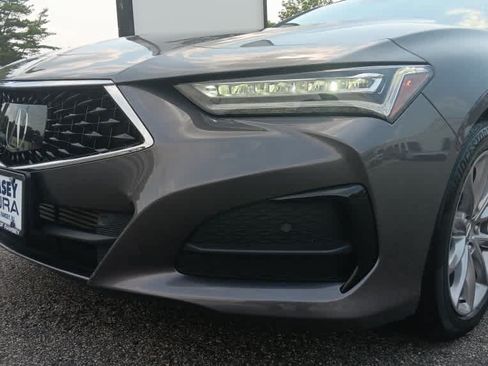 Used 2023 Acura TLX FWD image 9