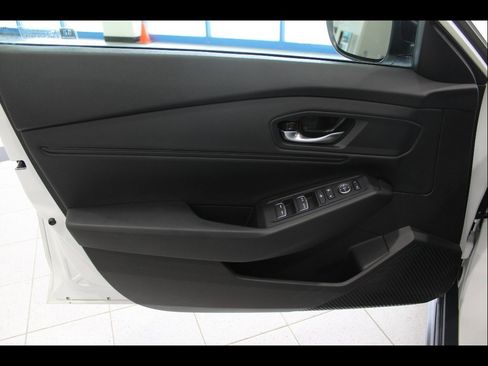 Certified 2025 Honda Accord SE image 14