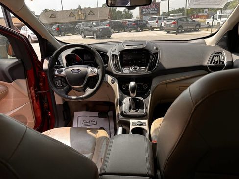 Used 2013 Ford Escape SEL FWD image 19
