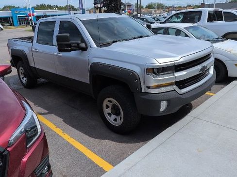 Used 2016 Chevrolet Silverado 1500 LT w/ All Star Edition AWD/4WD image 3