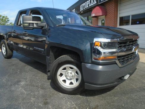 Used 2017 Chevrolet Silverado 1500 Double Cab W/T AWD/4WD image 4