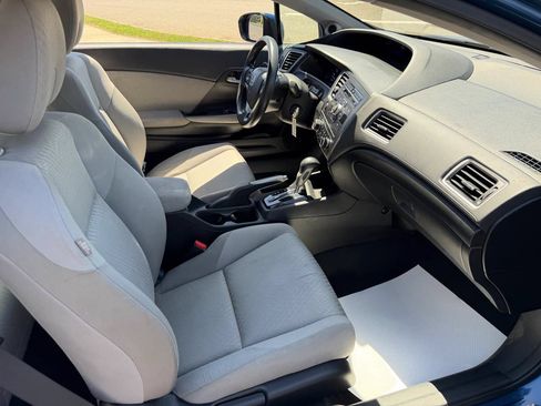 Used 2015 Honda Civic LX image 16
