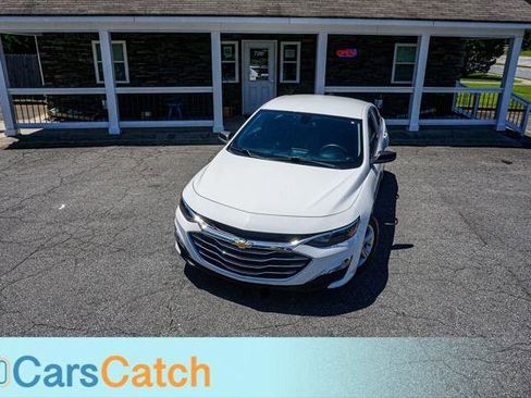 Used 2019 Chevrolet Malibu LS FWD image 3