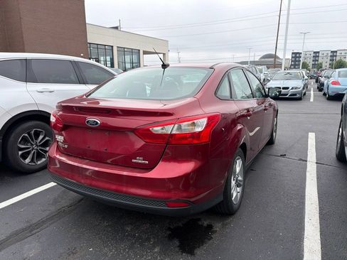 Used 2014 Ford Focus SE FWD image 3