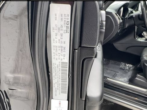 Used 2019 Jeep Grand Cherokee Limited RWD image 46