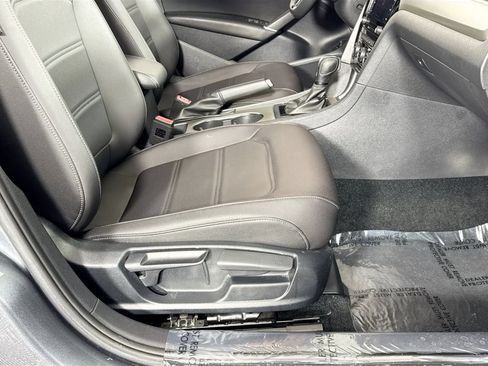 Used 2022 Volkswagen Passat 2.0T SE image 35