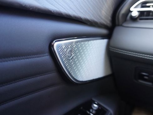 New 2025 Maserati Grecale GT image 18