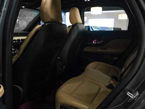 Used 2022 Lincoln Corsair Reserve w/ Elements Package FWD image 34