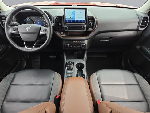 Used 2023 Ford Bronco Sport Outer Banks image 9